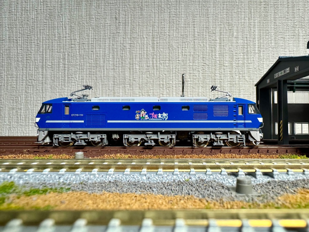 Nゲージ EF210 100番台 シングルアームパンタグラフ 新塗装 鉄道