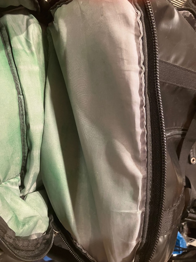 adidas アディダス ボール用デイパック レインカバー付き (40L