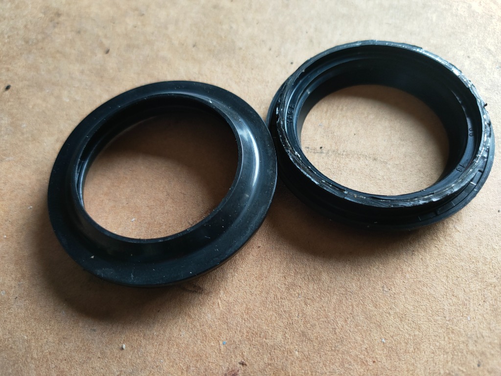 カワサキ ZZR1100 43mm フロントフォーク インナーチューブ インナー