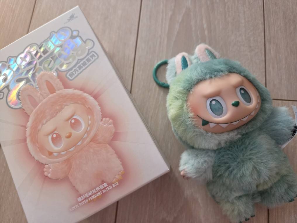 【新品未開封】正規品 Labubu ラブブ ノーマル6種＋シークレット1種 POP MART 【正規品・即発送】 THE MONSTERS Have a Seat