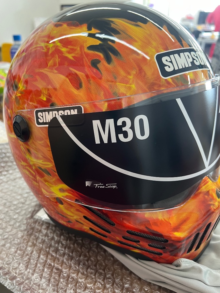 美品 SIMPSON シンプソン M30 FLARE BK/59 SIMPSON（バイク） シンプソンヘルメット M30 フレアブラック