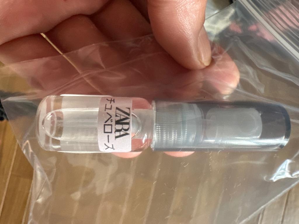 ★新品未開封チューベローズアンジェリカ 200ml Petite香]お試し香水 原材料/ザラ チュベローズ オードトワレ