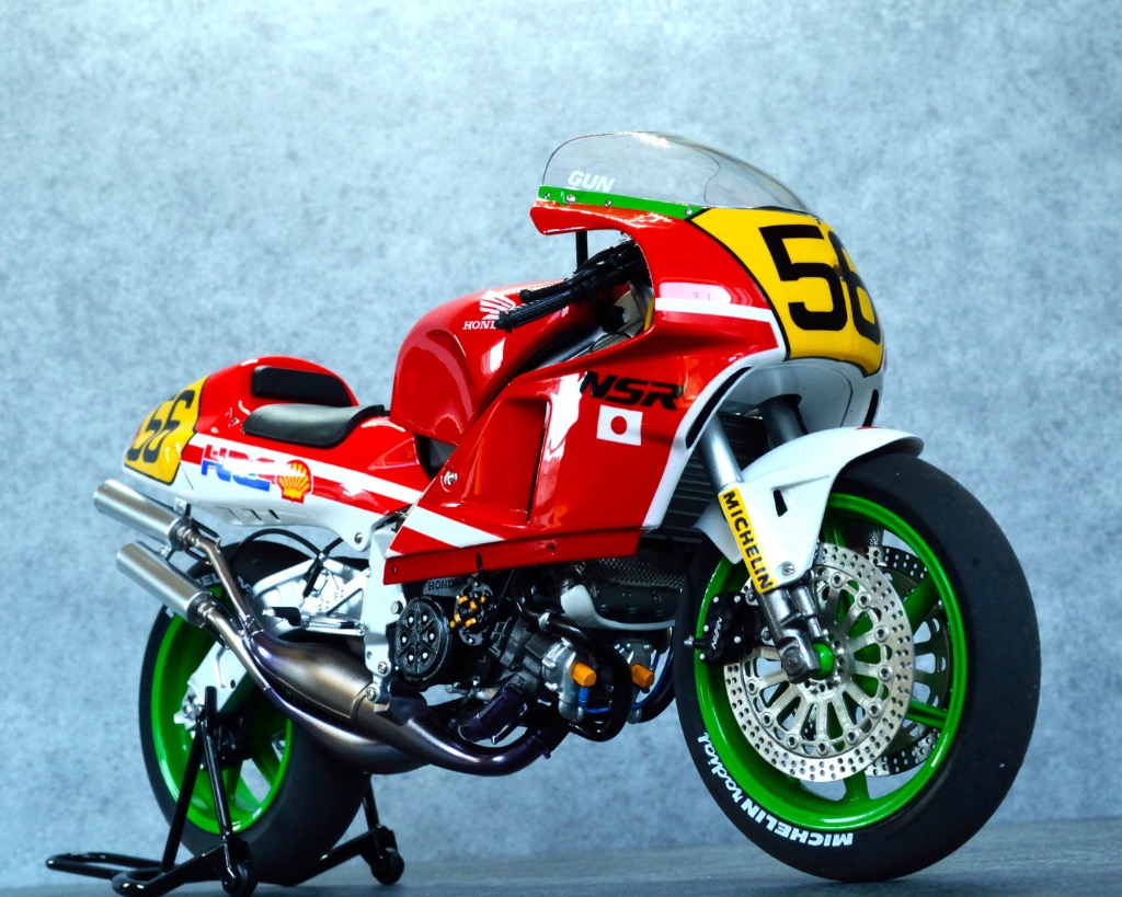 新品 12566 オートアート 1/12 ホンダ NSR500 WGP500 #56 新品 12566 オートアート 1/12 ホンダ NSR500 WGP500 #56
