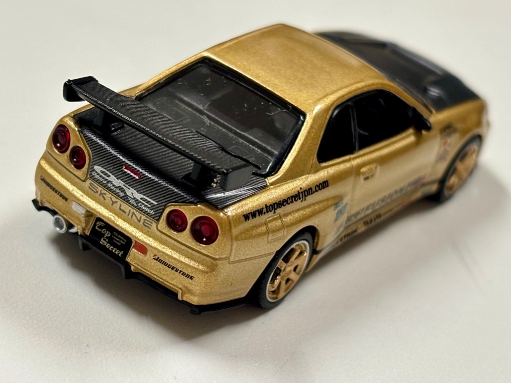 MINI GT スカイライン GT-R ゴールド 4個セット 41eJ5iBCa8L._UF894,1000_QL80_.jpg