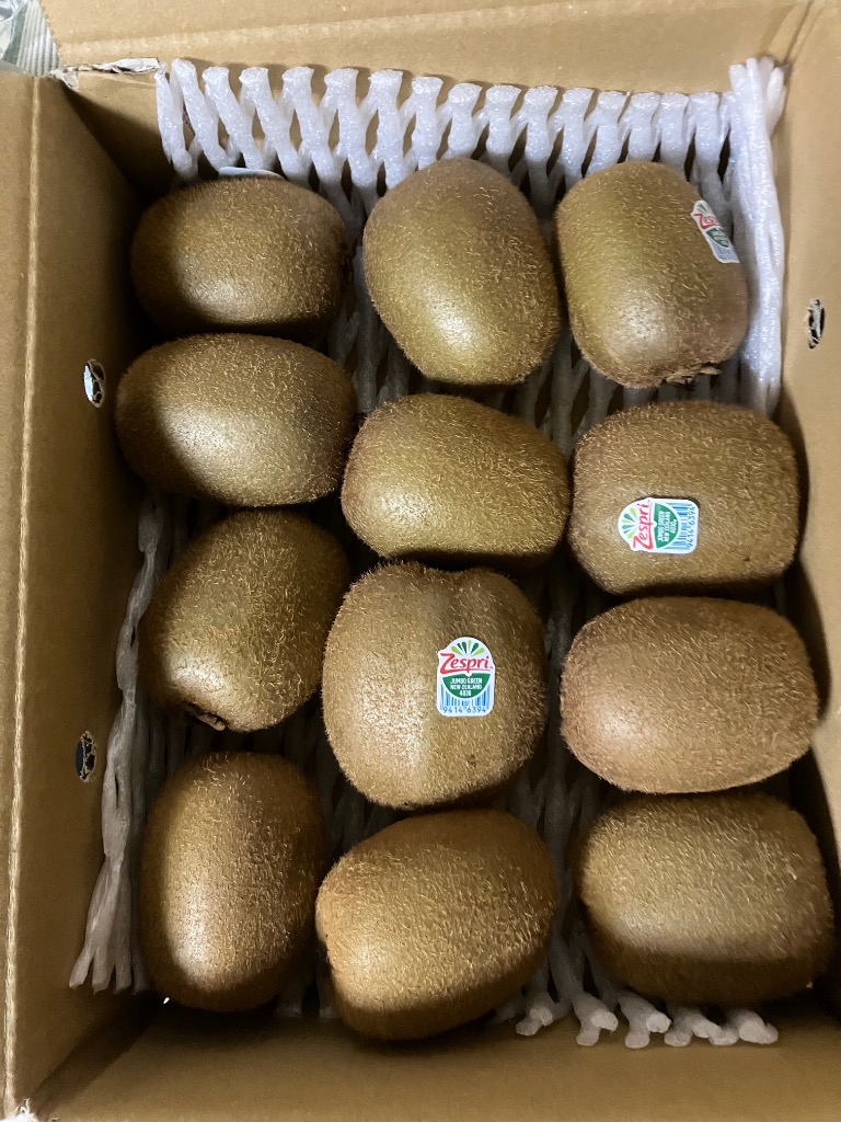 ゼスプリ 特大グリーンキウイフルーツ秀品 箱込2kg ニュージーランド産