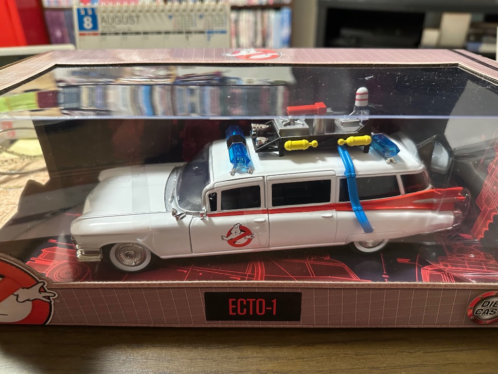 1:24 ゴーストバスターズ ECTO-1 ミニカー sml_10829211_0.jpg