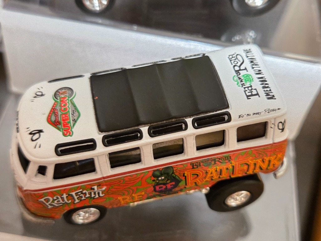 JOHNNY LIGHTNING（ジョニーライトニング） ラットフィンク ミニカー 1
