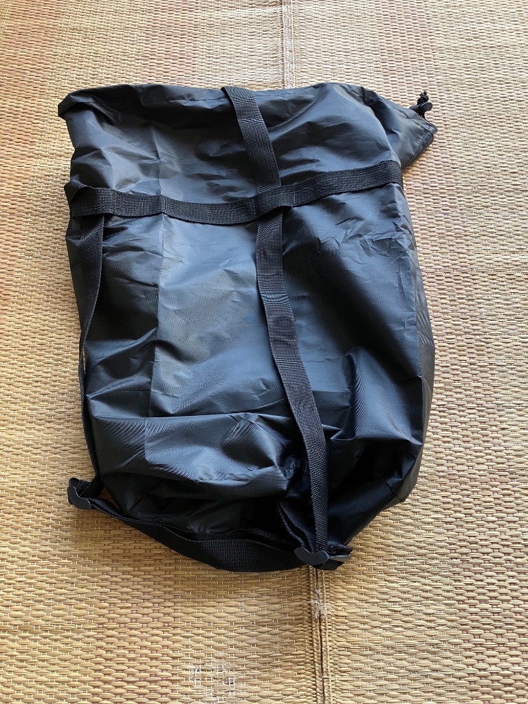 コンプレッションバッグ 寝袋圧縮袋 寝袋収納袋 シュラフ収納袋 丈夫