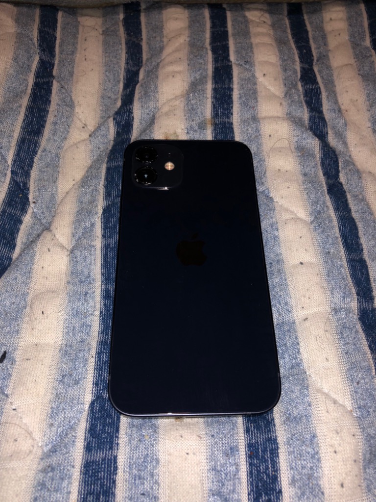 iPhone 12 バッテリー新品交換済 iPhone12 64GB ブラック SIMフリー
