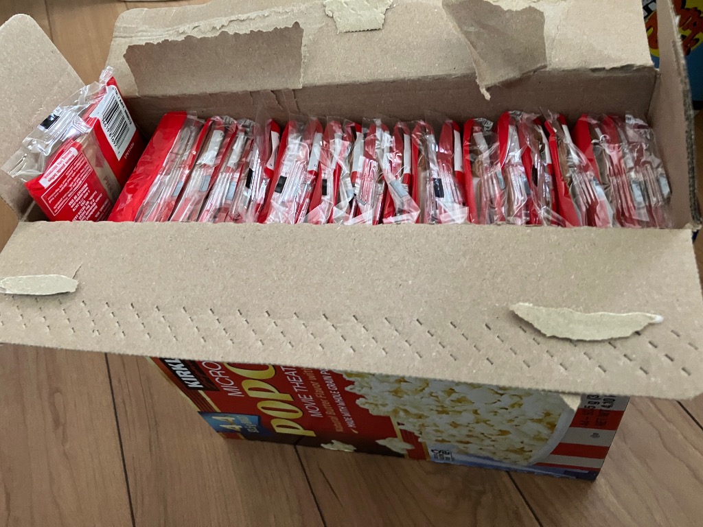 KIRKLAND signature ポップコーン コストコ 44袋 1箱