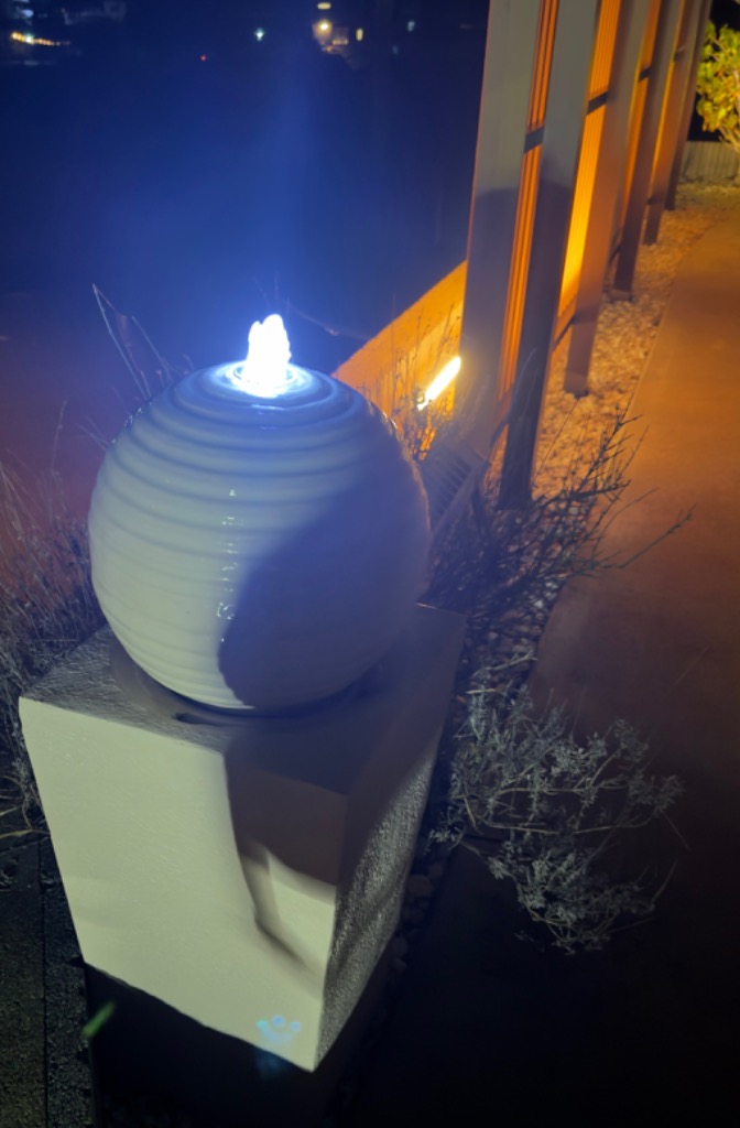 タカショー 噴水 ファウンテン ソーラー オブジェ 球 LED 光 庭