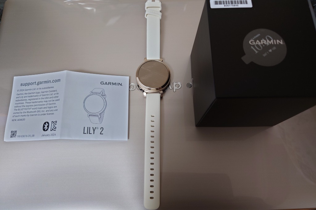 時計 GARMIN LILY2 (coconut/cream gold) Amazon.com: Wearable4U Garmin Lily 2 - Cream Gold with