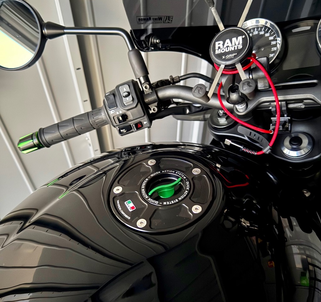 z900rs TWM タンクキャップ TKPR03 TWMタンクキャップ KAWASAKI Z900RS(-25)ほか 5穴 07- クイック