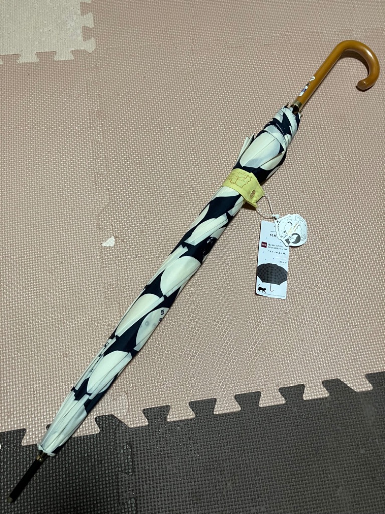 水玉柄と猫ちゃんと足跡レディース 送料無料 長傘 親骨60cm