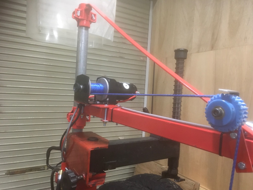 電動ウインチ DC12V 最大牽引 2000LBS(907kg) リモコン付き 電動ウインチ DC12V 最大牽引 2000LBS(907kg) リモコン付き 汎用