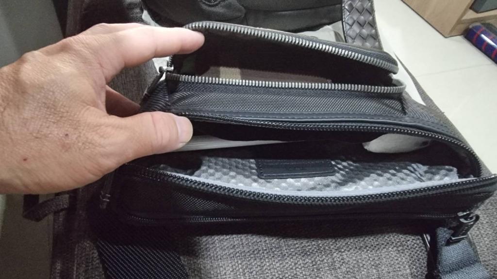 TUMI トゥミ ボディバッグ ALPHA BRAVO キャンベル TUMI トゥミ ボディバッグ ALPHA BRAVO キャンベル