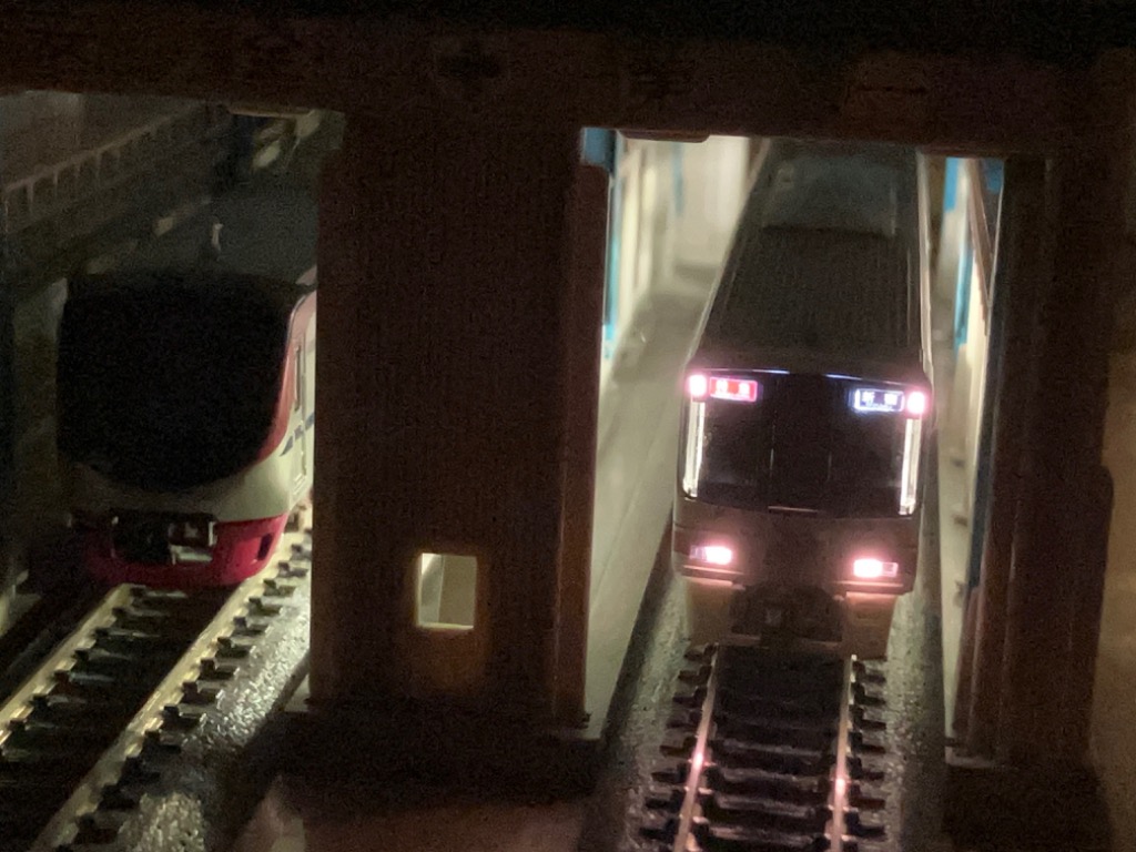 グリーンマックス 京王8000系 ライトユニット(方向幕・標識灯点灯) 2個