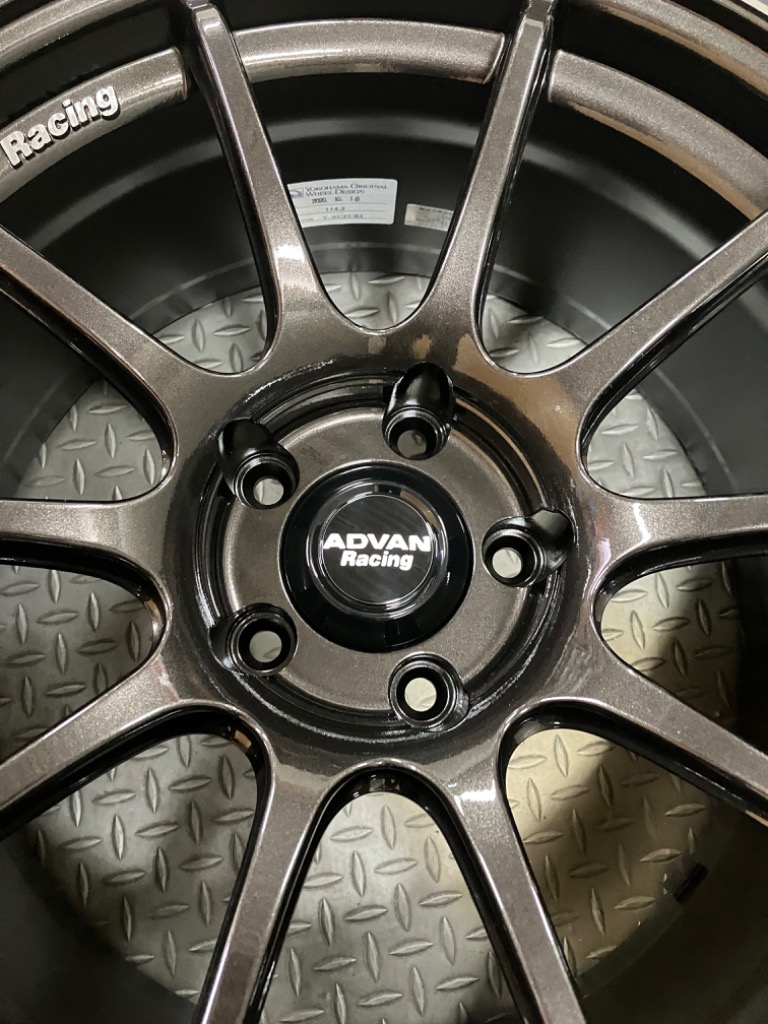 アドバンレーシングホイールキャップ アドバン レーシング ホイール用 センターキャップ 73φ用 ロー