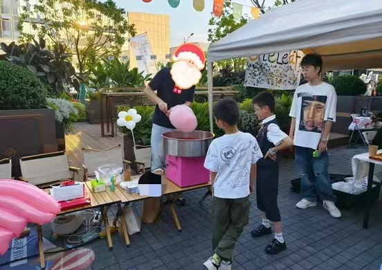 110V業務用綿菓子製造機 ステンレス鋼 わたあめ機 わたがし機 110V業務用綿菓子製造機 ステンレス鋼 わたあめ機 わたがし機