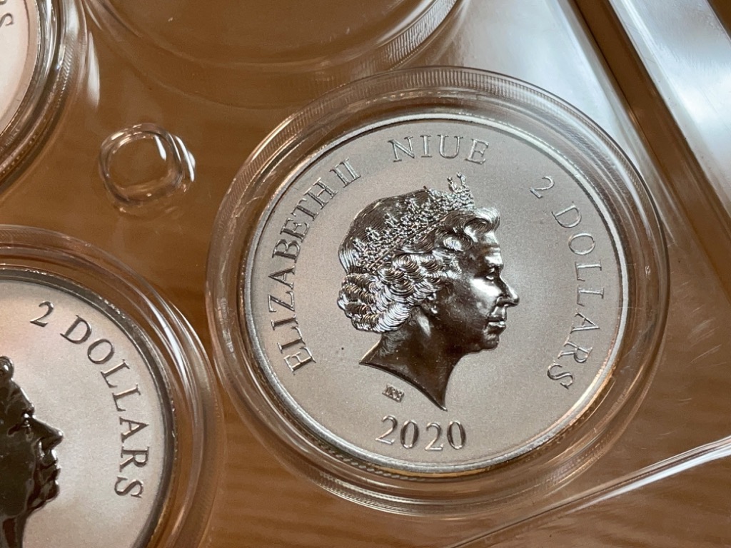 保証書・カプセル付き] 2020年 (新品) ニウエ「風水・イエロースネイク
