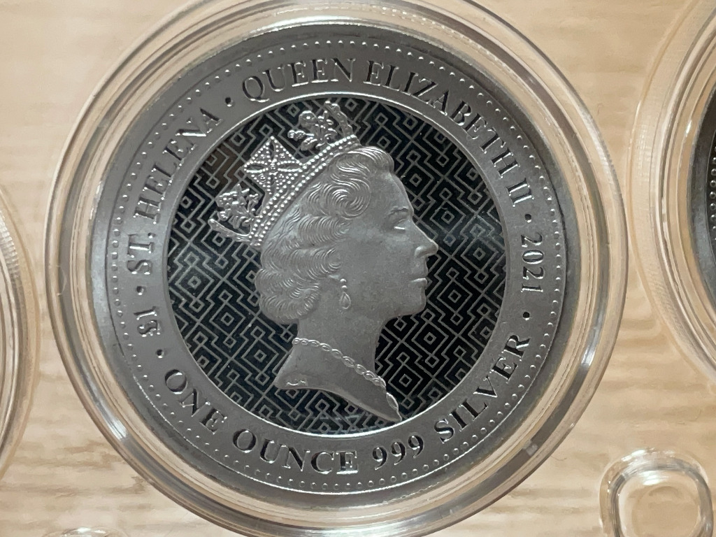 純銀　銀貨　シルバー コイン　セントヘレナ　1オンス　コインカプセル　女王の美徳 保証書・カプセル付き] 2022年 (新品) セントヘレナ「女王の美徳