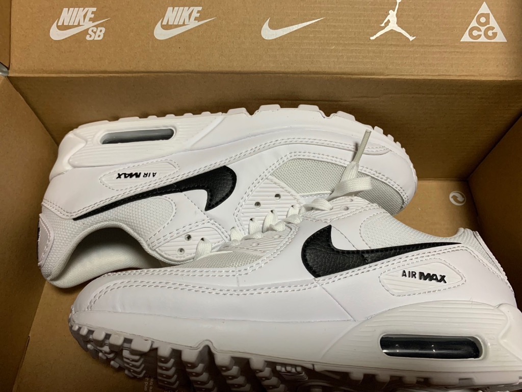 NIKE（ナイキ） ウィメンズ エアマックス90 スニーカー メンズ