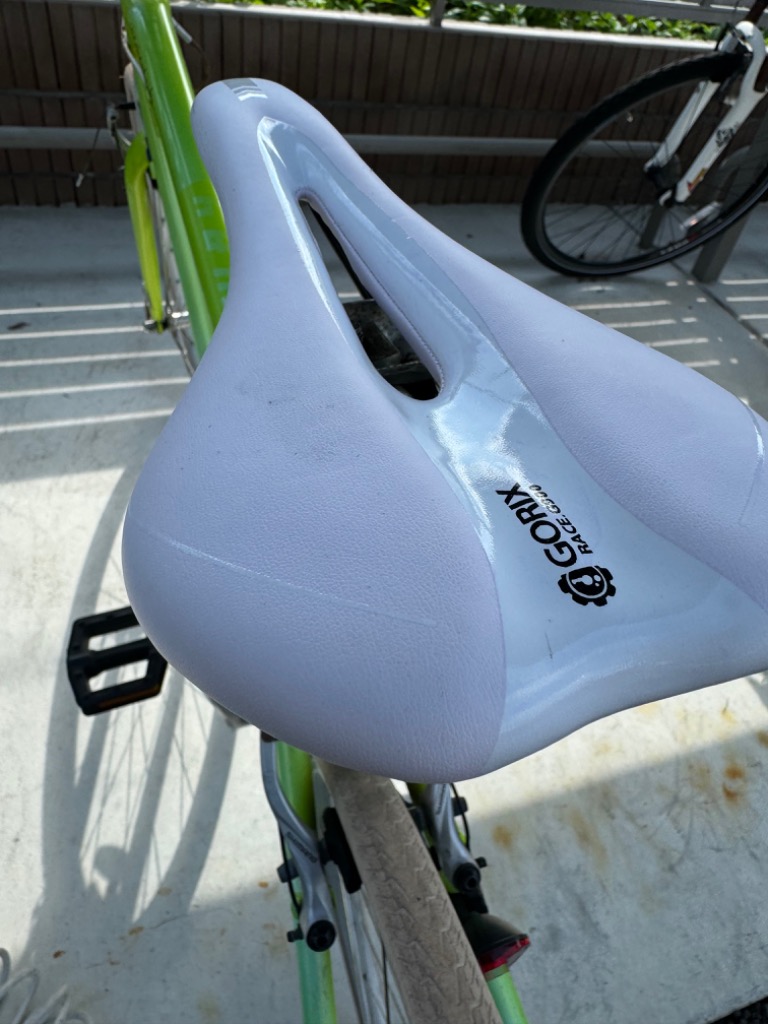 GORIX 自転車サドル 穴あきサドル ゴリックス 自転車 サドル 低