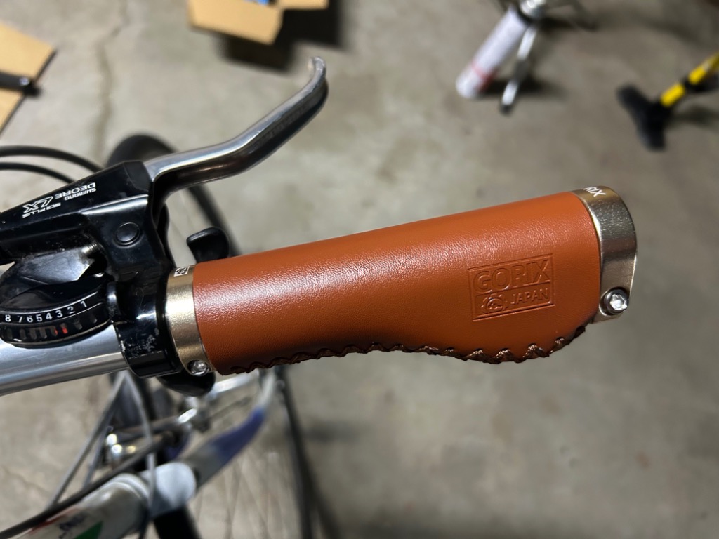 GORIX 【送料無料】GORIX ゴリックス 自転車グリップ 革 レザー