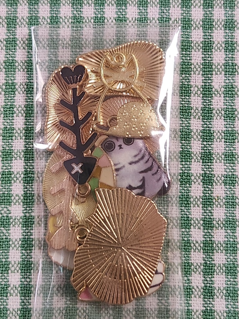 ねこ 猫 ネコ 魚 12個セット 金属 チャーム 2306 j6-4979