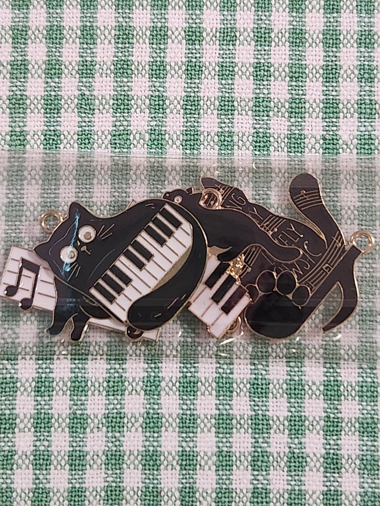 黒猫 音符 ピアノ チャーム 6個セット 猫 ねこ ネコ 音楽 2311