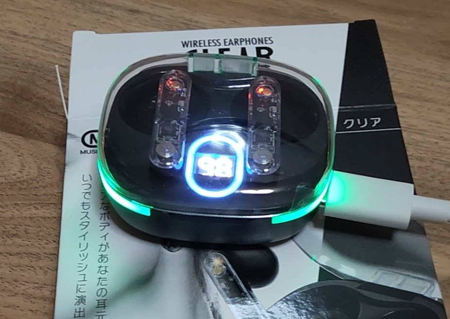 ワイヤレスイヤホン クリア Bluetooth5.3 電池残量表示 ワイヤレスイヤホン クリア Bluetooth5.3 電池残量表示