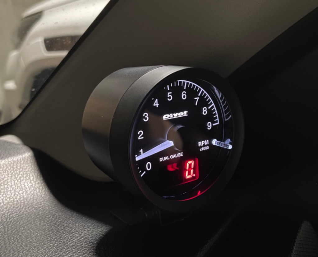 Pivot(ピボット) デュアルゲージRS タコメーター [DUAL GAUGE RS