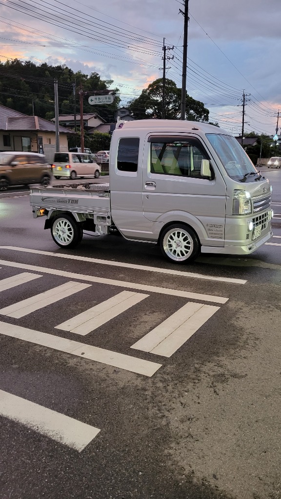 CRIMSON RS ST AIR MONOBLOCK 15インチ 5.5J +45 4-100 ホワイト