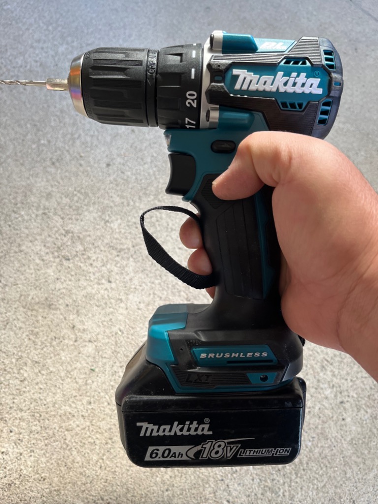 Makita - マキタ充電式ドリルドライバー　DF487D 18V マキタ DF487D 18V 充電式ドライバドリル【送料無料】