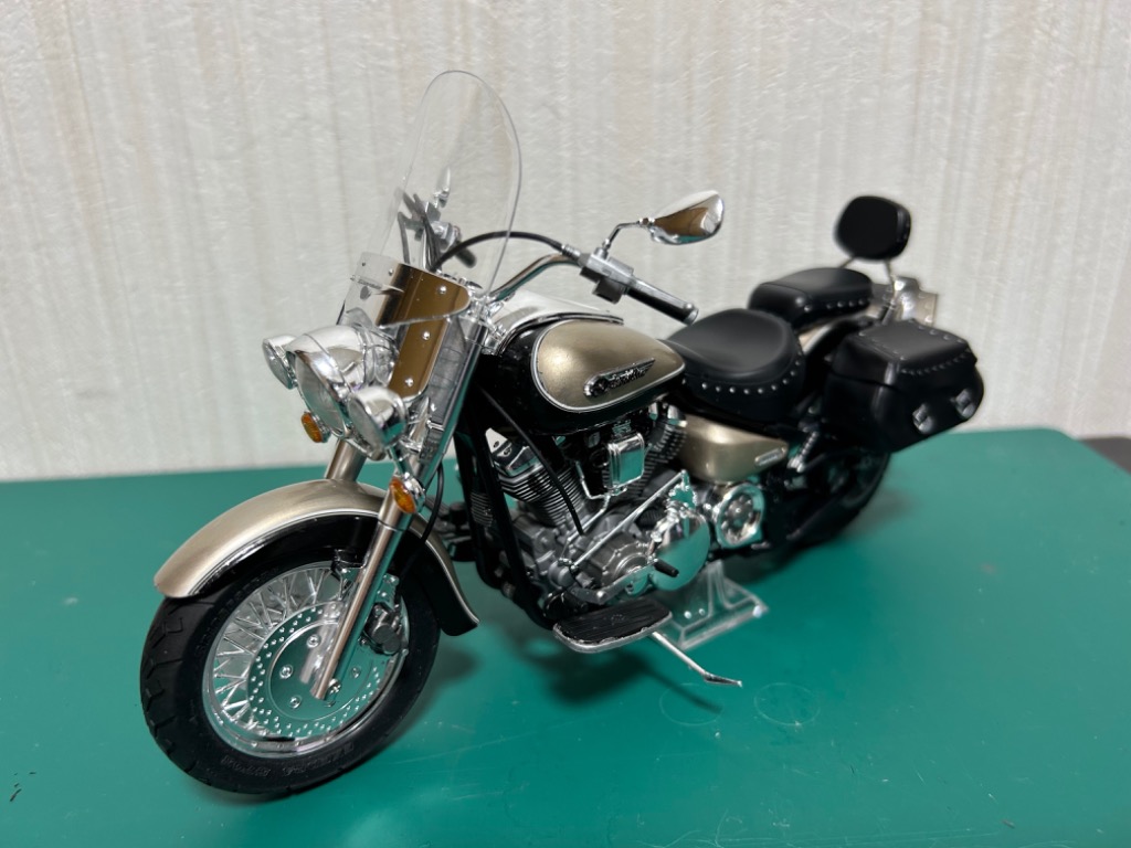 タミヤ 1/12 オートバイシリーズ No.135 ヤマハ XV1600