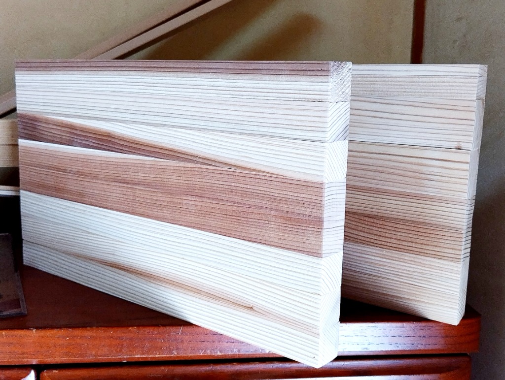 杉 小割材 （30×30×975mm） 30mm厚 3cm 97.5cm 無塗装 DIY 木材 