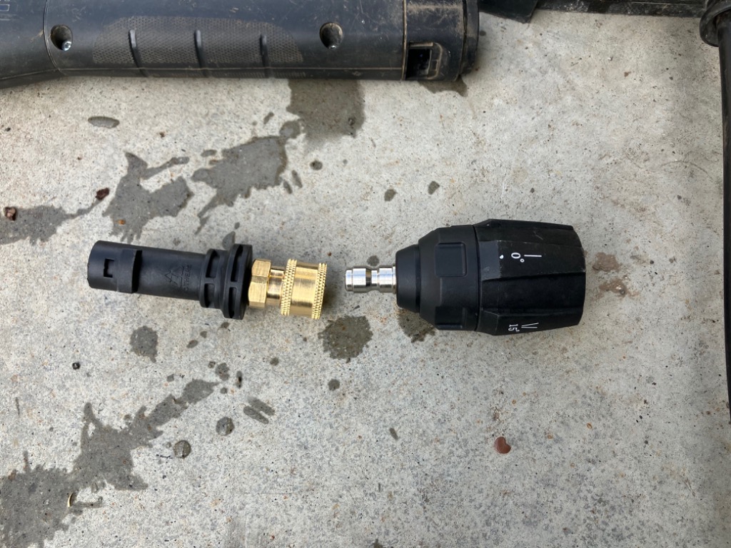 ケルヒャー　高圧洗浄機 パーツ コントロールヘッド 新品、未使用！ ケルヒャー 高圧洗浄機 パーツ シリンダーヘッド 未使用品