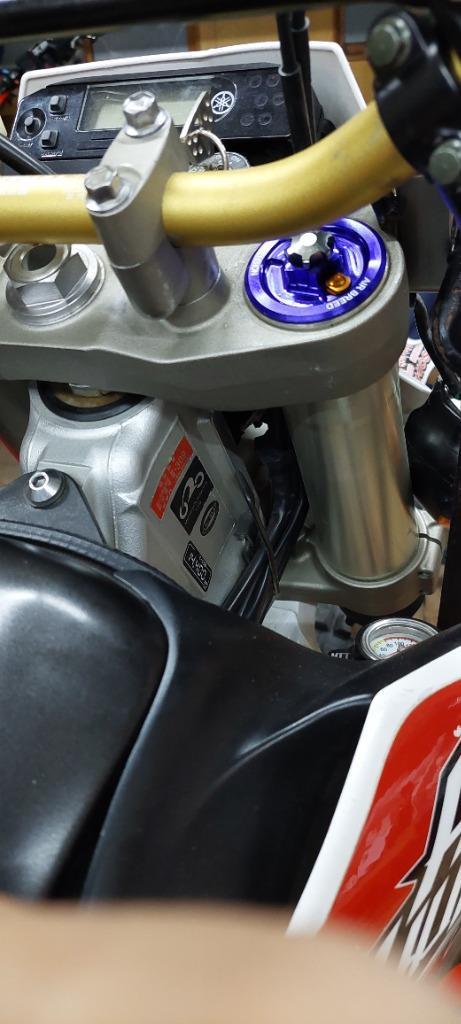 WR250R/X用フロントフォークトップキャップ ZETA (ジータ) フロントフォークトップキャップ WR250R/X (07-17