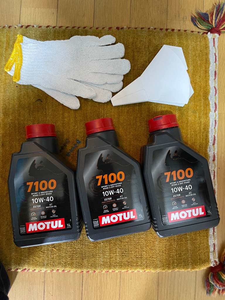 国内正規品 バイクオイル MOTUL(モチュール) 7100 4T 10W-40