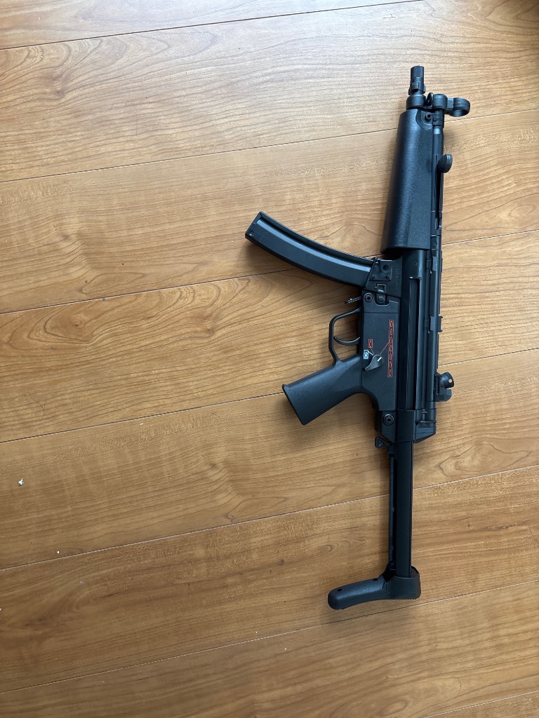 東京マルイ　mc51 ローダー、スペアマガジン、充電器付き hblt_shb00000346