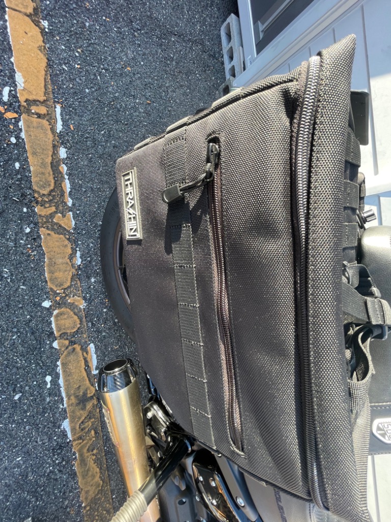 値下げ　スラッシンサプライ ハーレー エスケープ サドルバッグ TSB-0007 スラッシンサプライ□ エスケープサドルバッグ 18リットル