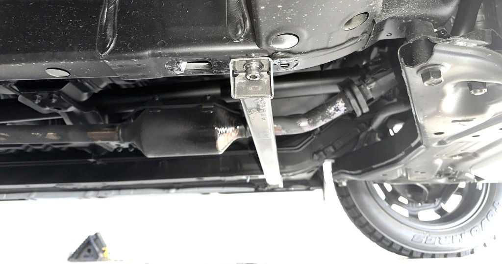 カワイ製作所 リアモノコックバー デリカ ミニ B37,38A 4WD MT0520-MOR