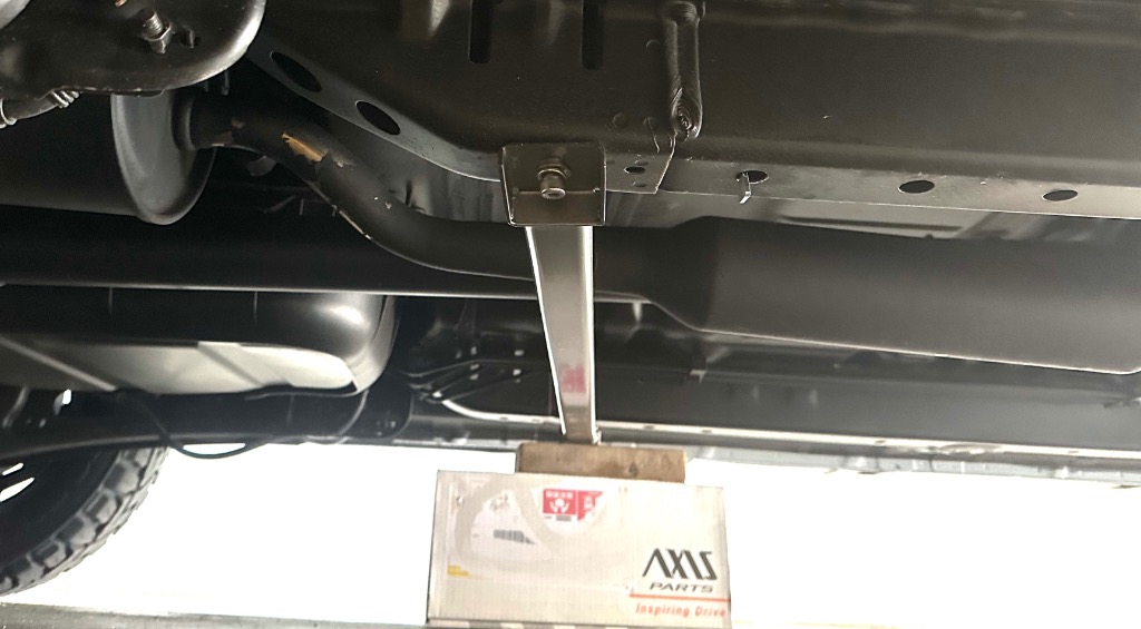 カワイ製作所 リアモノコックバー デリカ ミニ B37,38A 4WD MT0520-MOR