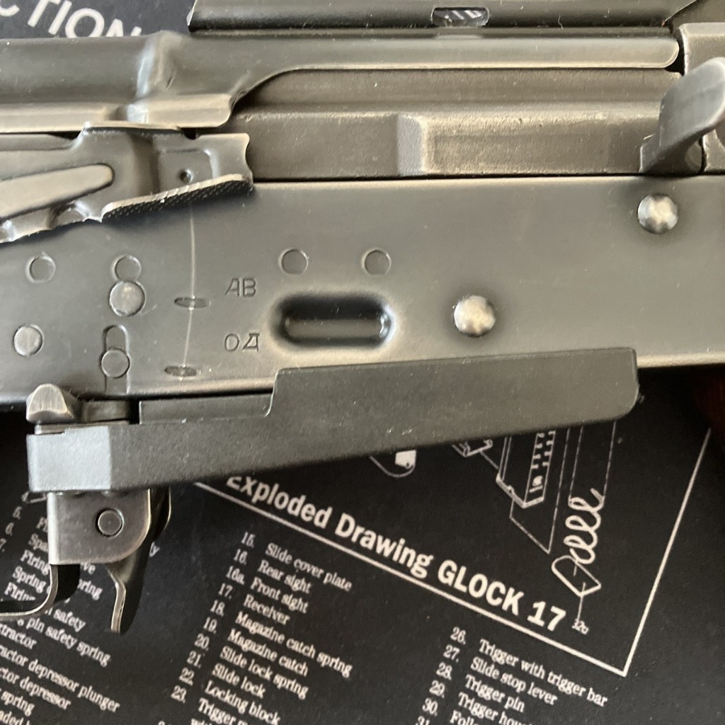 Hephaestus AK用マグウェル GHK AKシリーズ対応 : ミリタリー