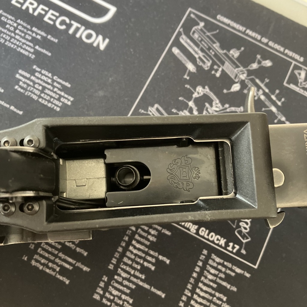 Hephaestus AK用マグウェル GHK AKシリーズ対応 : ミリタリー