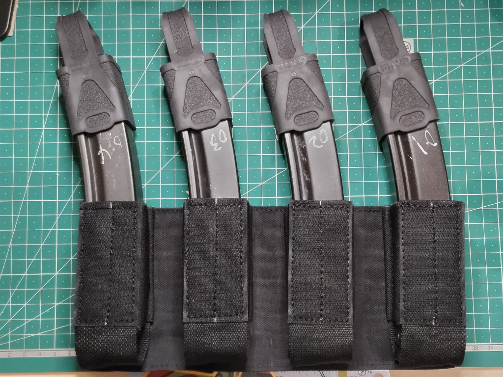 サブマシンガン ブラック マガジン付き PEW Tactical HSPスタイル サブマシンガンマガジンインサート