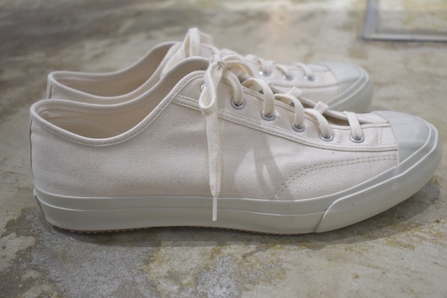 ムーンスター スニーカー ジムクラシック ホワイト 白 生成り ファインヴァルカナイズ レディース メンズ MOONSTAR GYM CLASSIC  WHITE FINE VULCANIZED