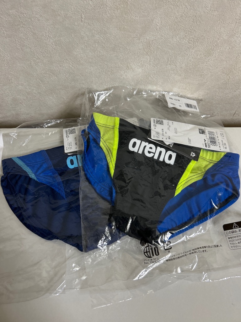 【新品未使用】arena 競パン　Mサイズ　ARN-1027M リミックス アリーナ 水着 水泳 競泳 メンズ WA承認 競技用 スイムパンツ