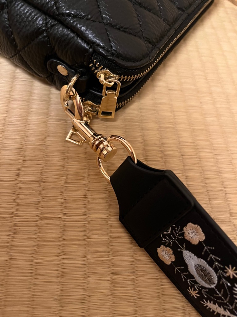 ロラライハリス♡ラベンダーピンクベルベット♡刺繍の肩掛けワンハンドル巾着バッグ♡ ロラライハリス♡ラベンダーピンクベルベット♡刺繍のワン