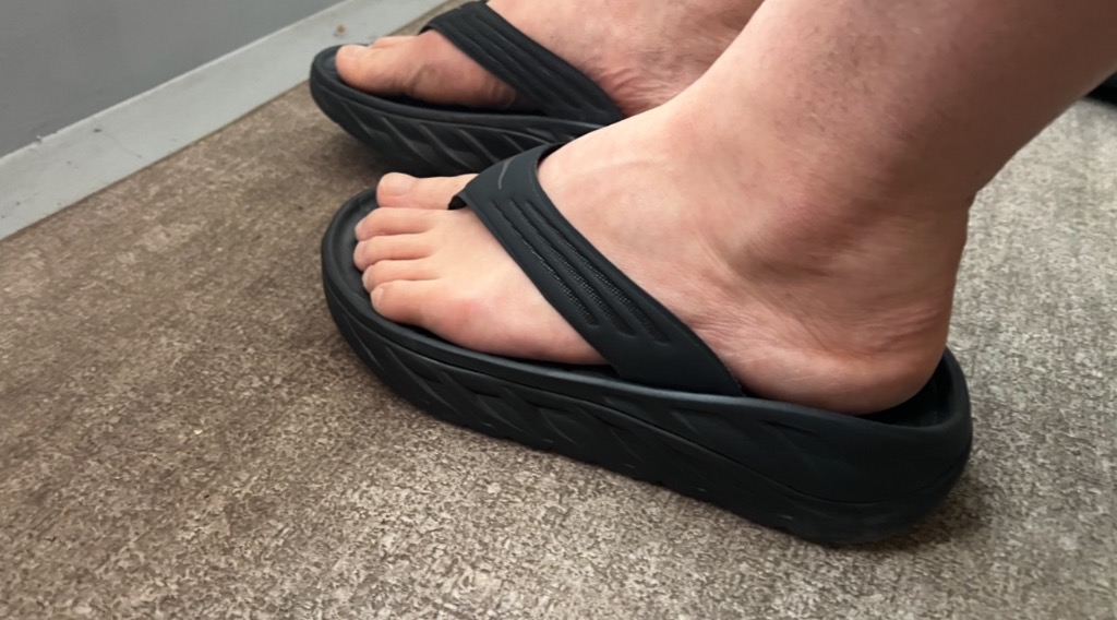 HOKA ONEONE ホカ シャワーサンダル メンズ ORA RECOVERY FLIP
